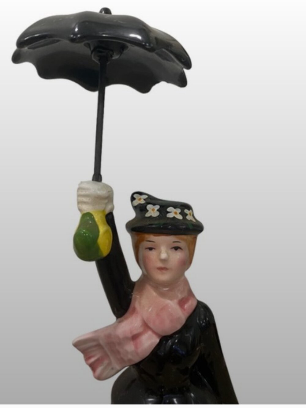 Vintage Disney Mary Poppins ceramic Figurine - Picture 6 of 6